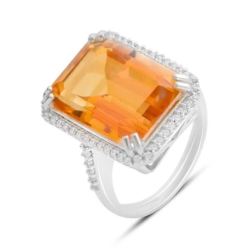 Срібна каблучка з блакитним кварцом 15.478ct, фіанітами, вага виробу 8,61 гр.
