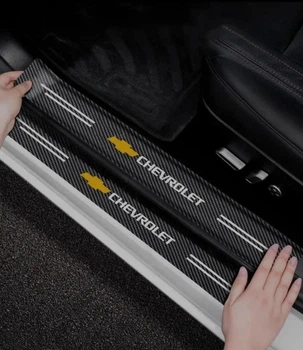 Карбонові захисні наклейки на пороги автомобіля Chevrolet 4шт