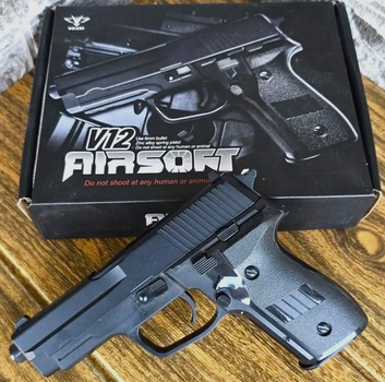 Страйкбольный Пистолет SIG Sauer P226 VIGOR V12 металл, стреляет пульками 6 мм Чёрный