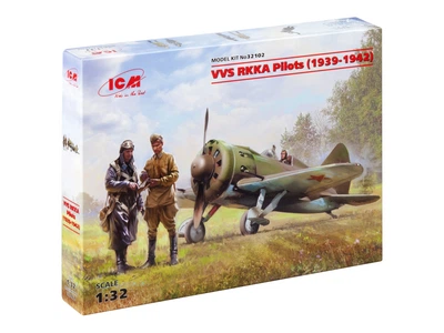 Сборная модель ICM Пилоты ВВС РККА 1939-1942 гг. 3 фигуры 32102