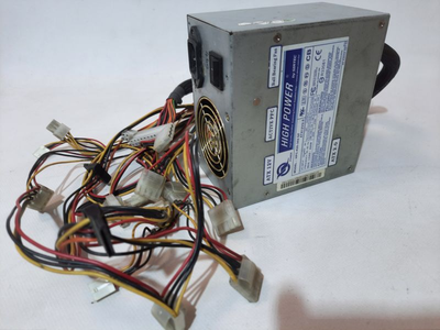 Блок питания 420 Вт High Power, 24+4 pin, питание видеокарты – 1x6pin, 80 мм, ATX, HPC-420-302D Б/У