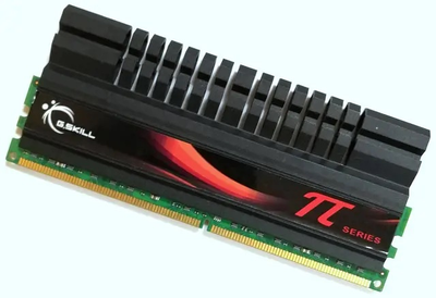 Оперативная память 2 ГБ, DDR2, для ПК, G.SKILL (800 МГц, 1.65 В, CL4, F2-6400CL4D-4GBPI-B) Б/У
