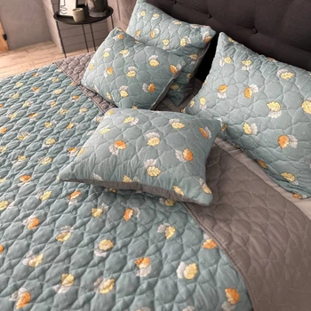 Покрывало летнее стеганое Cappone Дубовые Листики , 220х240 см + 2 подушки 40х60 см и 2 наволочки 50х70 см
