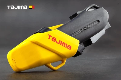 Нож строительный сегментный TAJIMA DC-L560BSFBL с кобурой 18 мм автоматический фиксатор 1101-1704