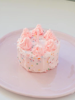 Бенто свічка Sweet Рожева BeyondGelato candle 10см