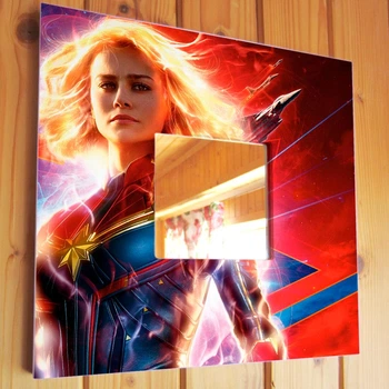 Зеркало с фото "Фильм Капитан Марвел. Captain Marvel." сувенир фанатам комиксов, украшение интерьера спальни, детской