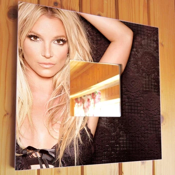 Декоративне дзеркало «Брітні Спірс. Britney Spears» для фанатів, поп музика, прикраса інтер'єру в бар, клуб, кафе, спальню