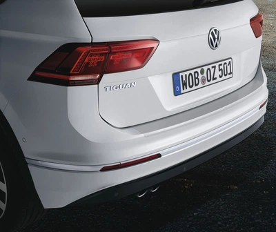 Накладка на крышку багажника Volkswagen Toureg (D2)