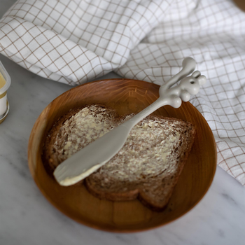 Ніж для нарізки масла Koziol Yummi nature desert sand (5902973428834)