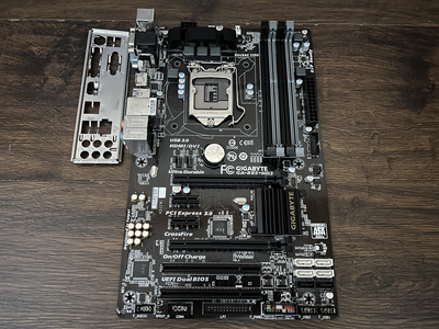 Материнская плата Gigabyte GA-B85-HD3 (s1150, B85) Б/У