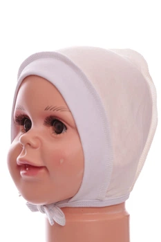 Чіпчик на зав'язках інтерлок Babykroha молочний 0м+ (50053)
