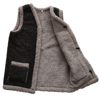 Удлиненная теплая жилетка на овчине с карманами, коричневая XL (50)