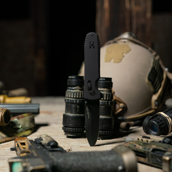 Ніж складаний SOG Pentagon XR Blackout чорний