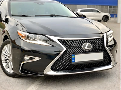 Решетка радиатора F-Sport Lexus ES 2015-2018 для Lexus ES 2012-2017 (8638)
