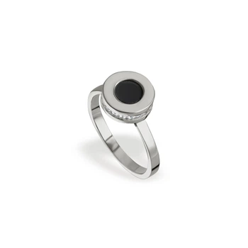 Серебряное кольцо с ониксом, Размер 18,0, Вес: 3.4 г