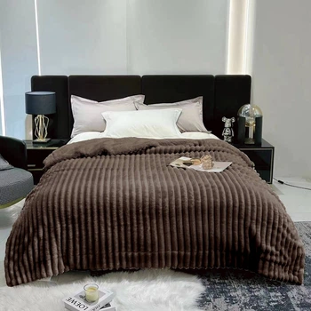 Двухслойный плед Королевский Шарпей на овчине L&M Home Textiles Шоколадный евро 200х230