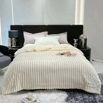 Двухслойный плед Королевский Шарпей на овчине L&M Home Textiles Молочный евро 200х230