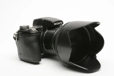 Фотоаппарат SONY DSC-H50 Black, 9.1 Мп, оптический зум 15x, дисплей 3" Б/У