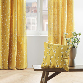 Штора Douceur d'intérieur Sakura на люверсах цветочный узор Горчичная 140 x 260 см (3574386120005)