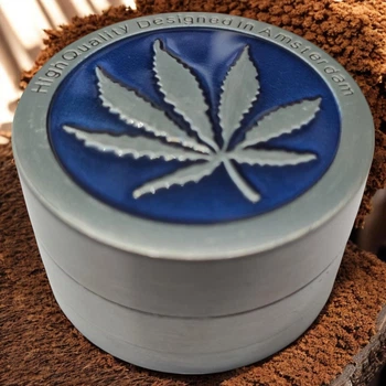Гриндер для измельчения табака Grinder Hemp Leaf Silver Blue