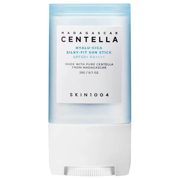 Солнцезащитный стик с шелковым финишем Madagascar Centella Hyalu-Cica Silky-fit Sun Stick SKIN1004 20 г 8809913830214