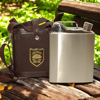 Фляга-канистра Hip Flask Jim Beam в чехле 52 Oz / 1567 ml