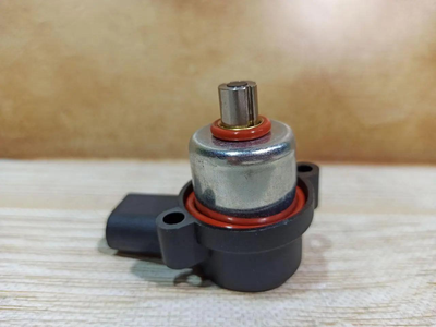 Клапан компрессора пневмоподвески аналог 4F0698311 Порше (Porsche) Кайен 2002-2010