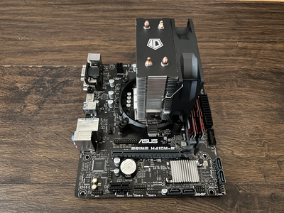 Игровой комплект ASUS H410 + і3-10100F + 16GB DDR4 3200 Б/У