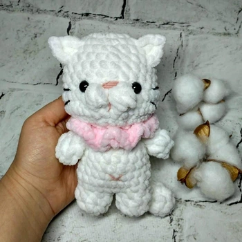 Мягкая игрушка ручной работы вязаная плюшевая Котик амигуруми Hand Made 15 см Белый 202-63-1