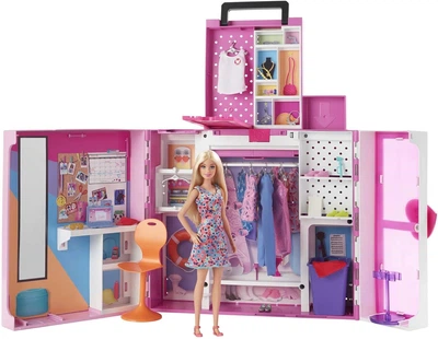 Игровой набор Барби Двухэтажный шкаф Мечты с куклой и одеждой Barbie Fashionistas Dream Closet (HGX57)
