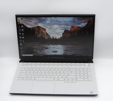 Ноутбук Dell Alienware m17 R3 / i9-10980HK / RAM 32 ГБ / SSD 1TБ / NVIDIA GeForce RTX 2080 Super 8ГБ / Б/В