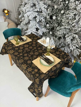 Скатерть водоотталкивающая новогодняя Delux Textil Ночные снежинки 170 х 130 см (367858)