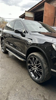 Боковые пороги для Volkswagen Touareg 2010-2018 (Black Line)