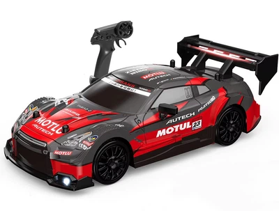 Дрифт машинка на радиоуправлении с комплектом шин Nissan Skyline Красный