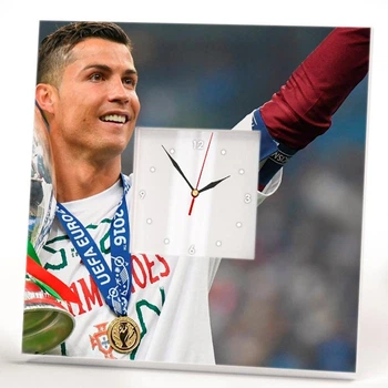 Часы с фото "Криштиану Роналду. Ronaldo. Футбол" для футболистов и фанатов украшение спальни, спорт клуба