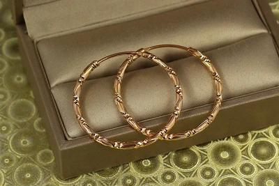 Серьги кольца Хuping Jewelry рисунок зигзаг 3 см золотистые