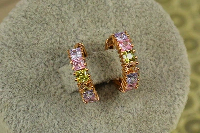 Сережки кільця Хuping Jewelry з крупними різнокольоровими каменями 1,5 см золотисті