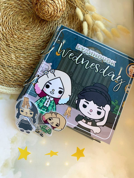 Книга альбом на липучках Будинок Венздей Тока Бока Stylebaby (000076)