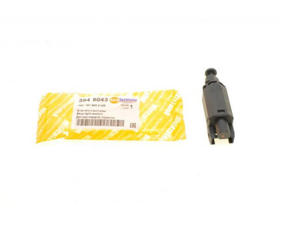 3945043 AUTOTECHTEILE Датчик педали тормоза Volkswagen T4 (2-х конт.)