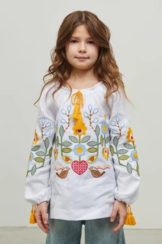 Біла вишивнка для дівчинки Любіть Україну 116 UKR-0314 UkrGlamour