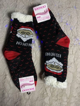 Новорічні шкарпетки-капці Санта Клаус "HO HO HO" з просиліконеною стопою, чорно-червоні, розмір 35-38