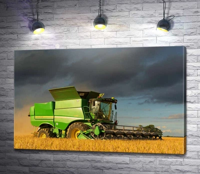 Картина Зеленый комбайн на уборке урожая 60x39 см Модуль №1 (005365)