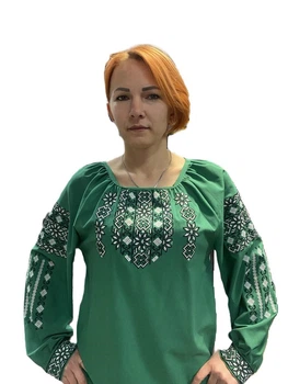 Жіноча зелена шифонова вишиванка з орнаментом S розмір