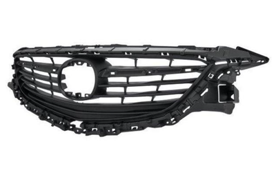 Решетка радиатора AVTM Mazda 6 12-16 GJ EUR USA с молдингами нижняя хромированная верхняя черная Мазда 6 АМ0052133