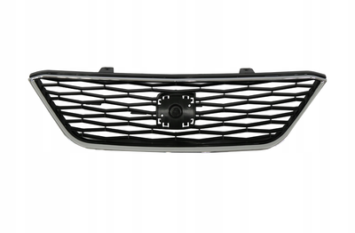 Решетка радиатора AVTM Seat Ibiza 12-17 черная хром открытая Сеат Ибица АМ0052240