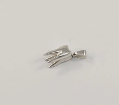 Кулон зуб Maxi Silver 7567