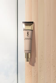 Podkład do twarzy lśniący Yves Saint Laurent Touche Eclat B70 Mocha 30 ml (3614271944023)