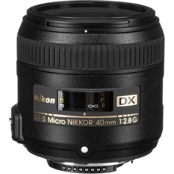 Объектив Nikon AF-S 40mm f/2.8G Micro