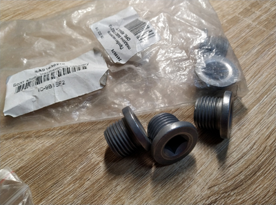 Пробка масляного піддону SASIC 1630210 DACIA, RENAULT, OPEL