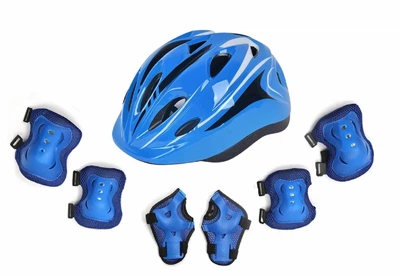 Комплект шолом та захист Sports Helmet розмір S-M Синій 4-15 років з регулюванням по об'єму (F18476/C34590)